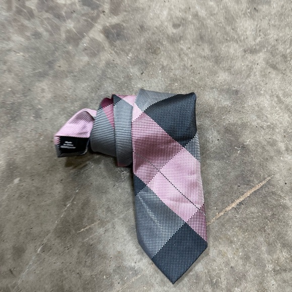 jf j.ferrar Other - JF Pink, Purple and Gray Plaid Neck Tie